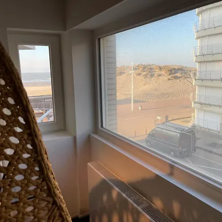 Апартаменты Vista Del Mar Japandi